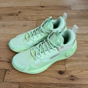 Way of Wade 10 Low Avocado Size 11